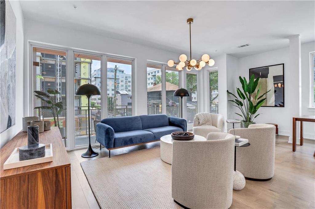 775 Juniper Street NE Unit 611
