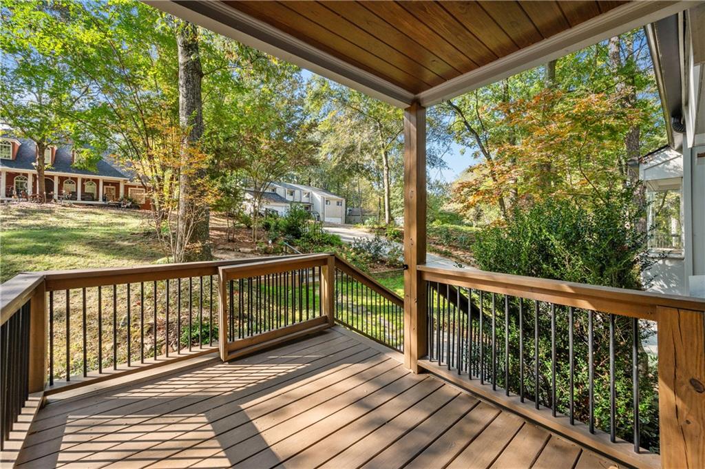 3467 Shawnee Trail SE