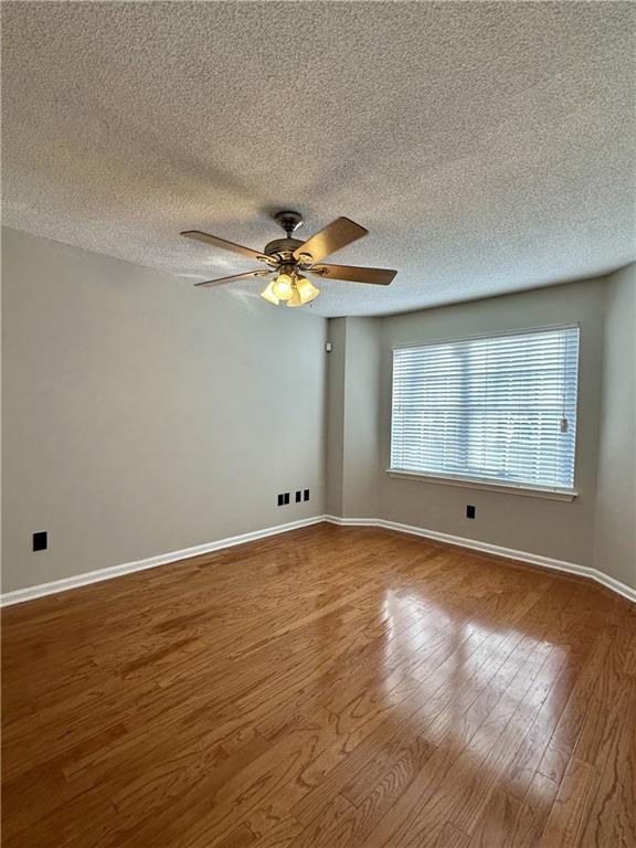 4090 Chastain Park Court NE
