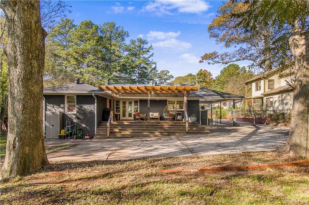 1138 Bouldercrest Drive SE