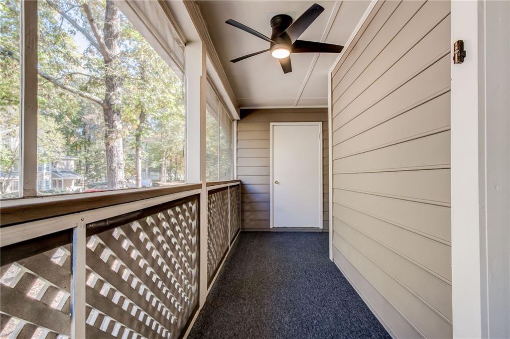 2201 N Forest Trail