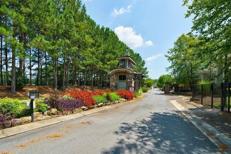 402 Falling Water Avenue