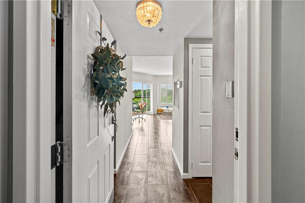 1 Biscayne Drive NW Unit 610