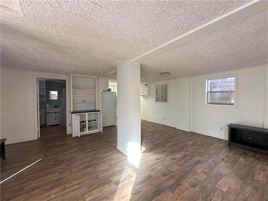 5540 Mercedes Drive