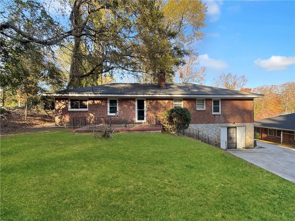 591 Lynn Circle SW