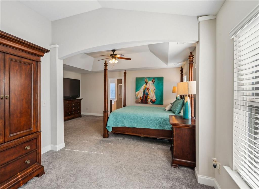 6110 Sparrow Lane