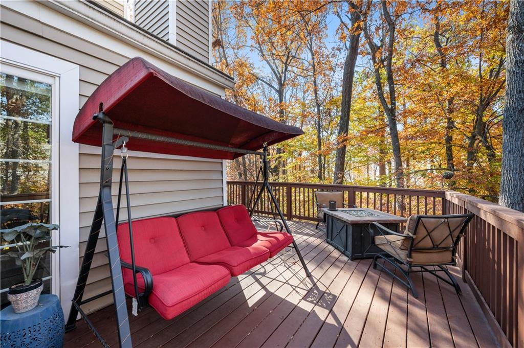 71 Dunwoody Springs Drive