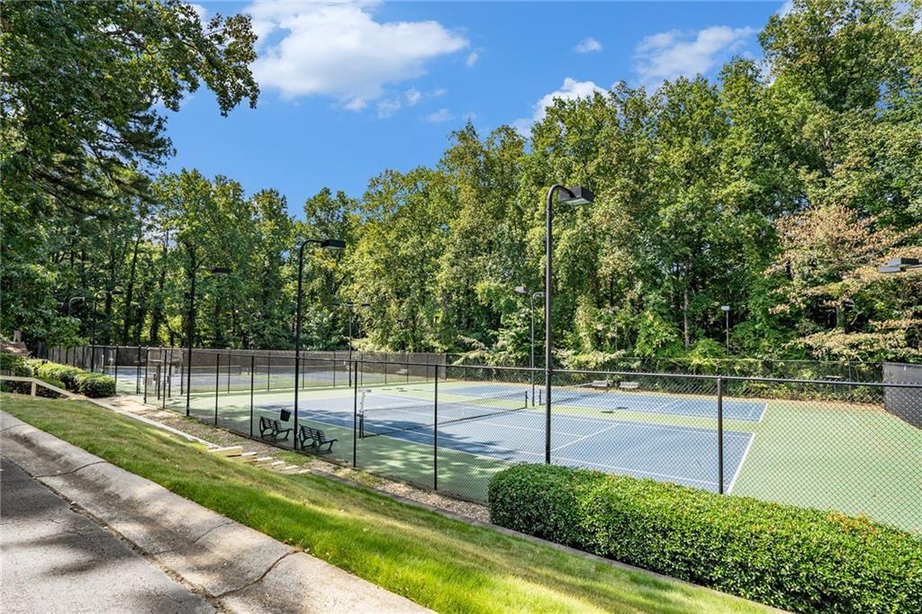 71 Dunwoody Springs Drive