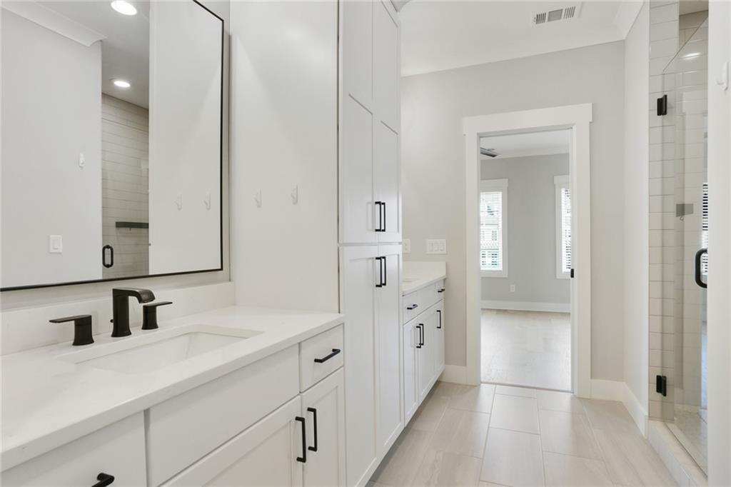 4462 Lemon Street Unit 2
