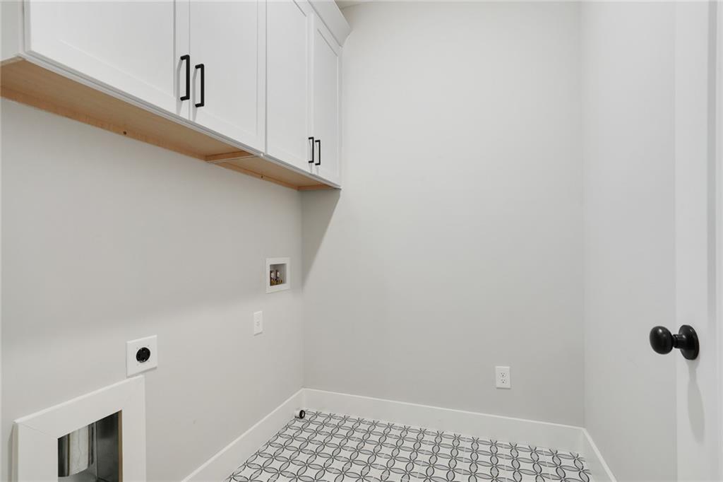 4462 Lemon Street Unit 2