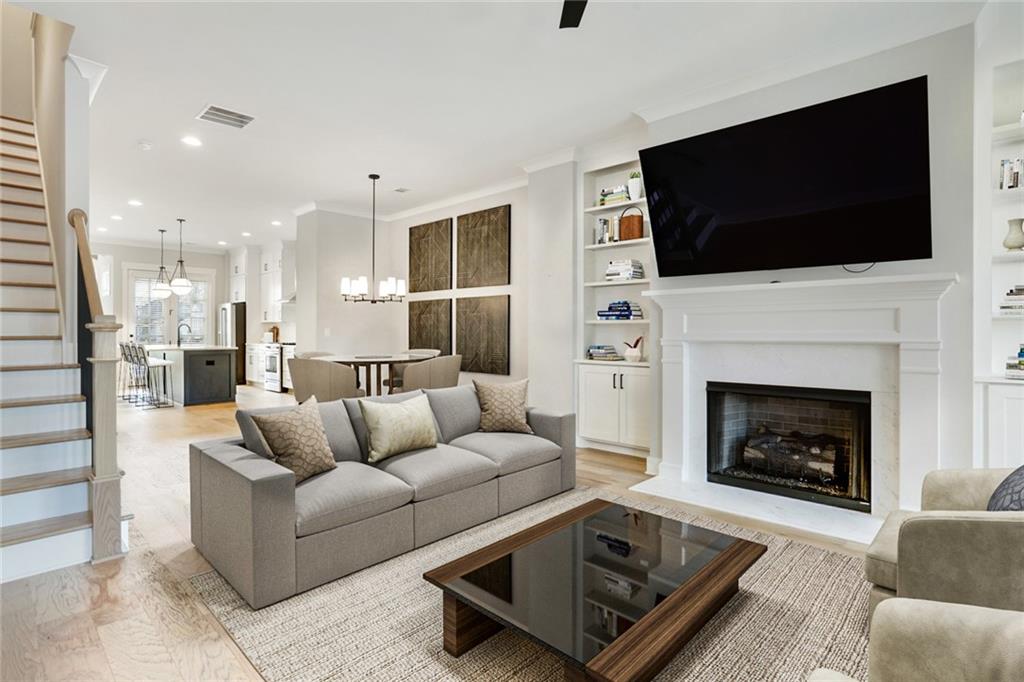4462 Lemon Street Unit 2