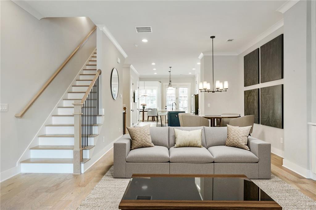 4462 Lemon Street Unit 2
