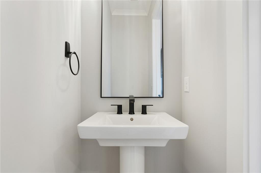 4462 Lemon Street Unit 2