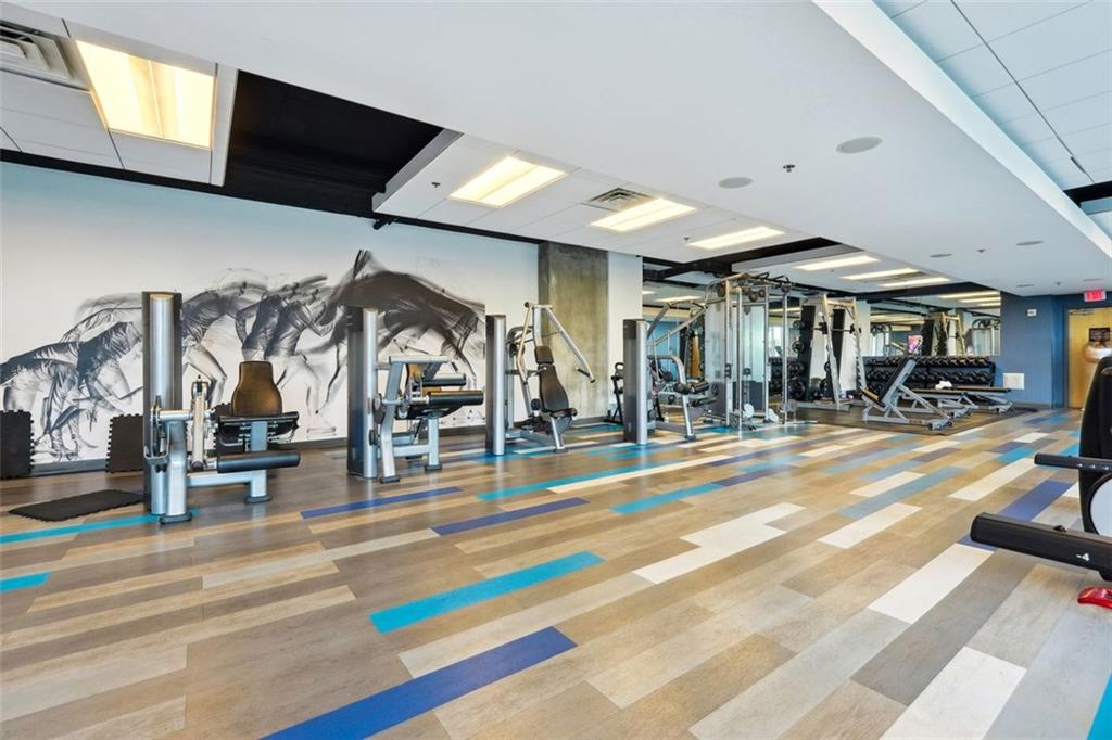 400 W PEACHTREE Street NW Unit 2814