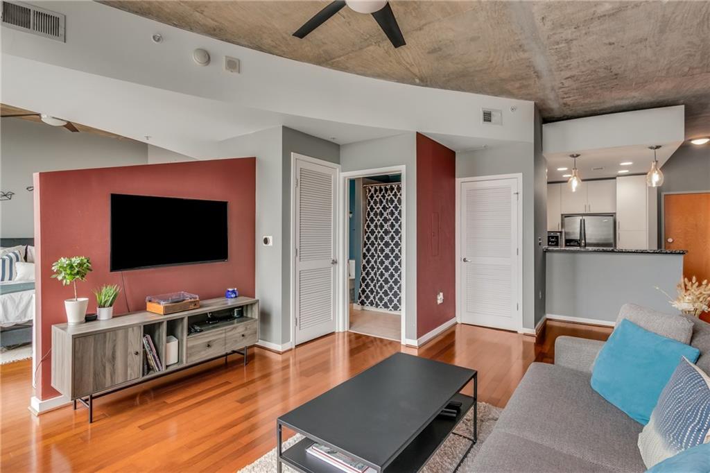 860 Peachtree Street NE Unit 1309