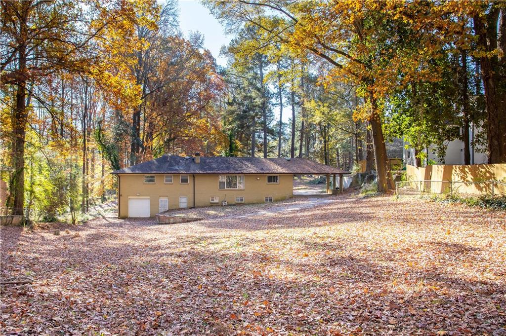 2289 Lyle Road