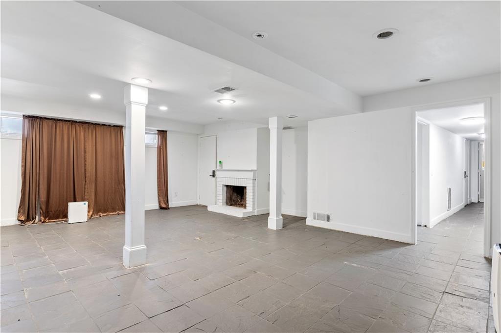 2289 Lyle Road