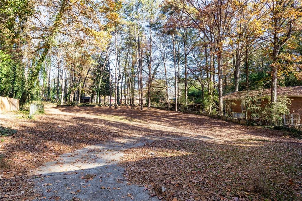 2289 Lyle Road