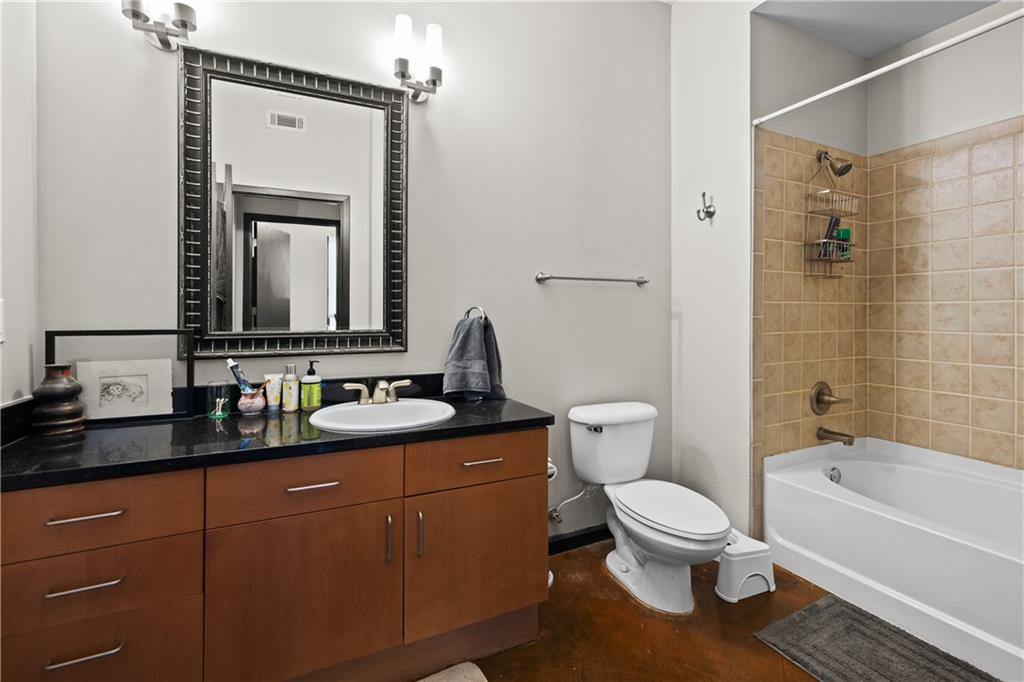 5300 Peachtree Road Unit 108