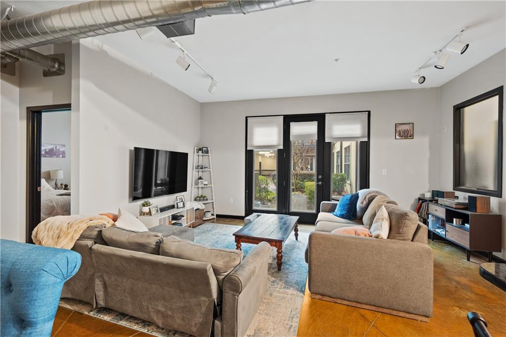 5300 Peachtree Road Unit 108