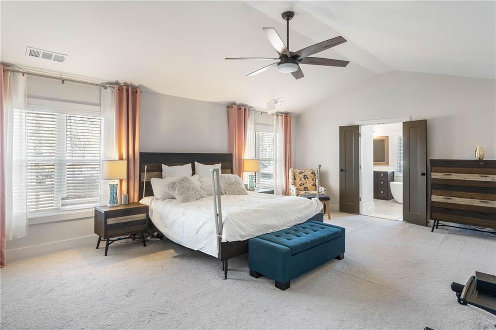 1736 Red Maple Ridge