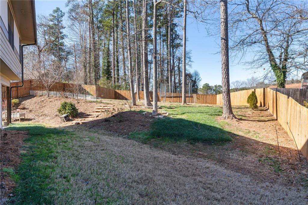 1736 Red Maple Ridge
