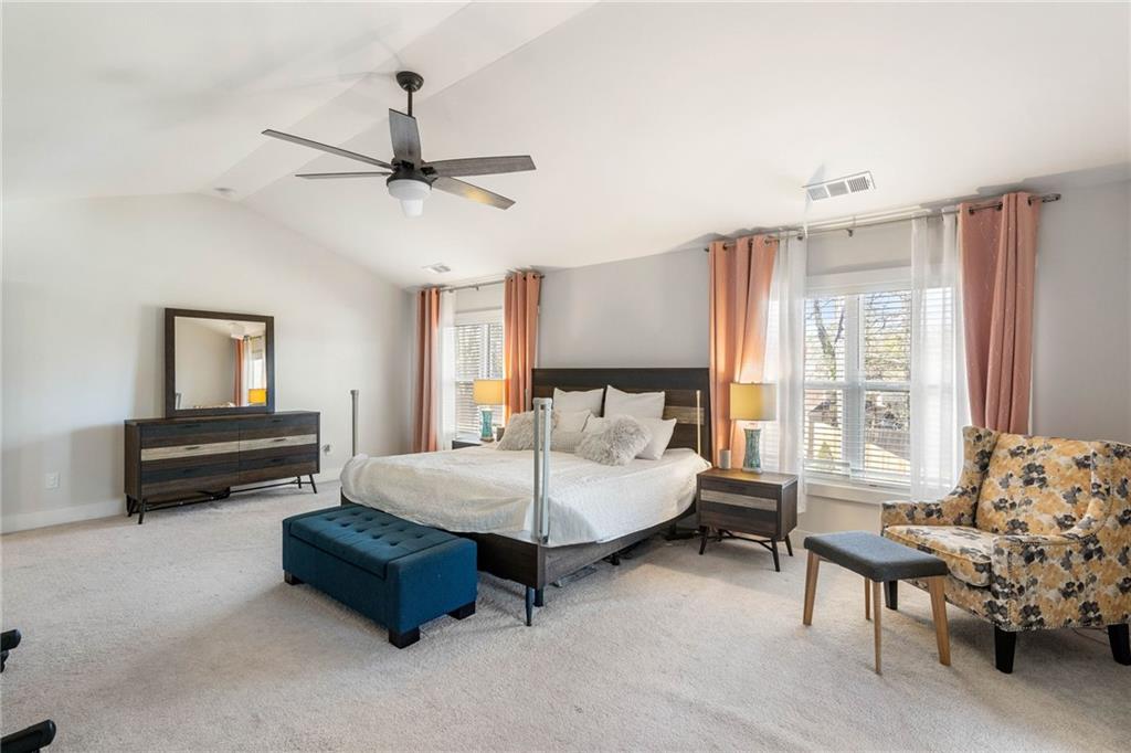1736 Red Maple Ridge