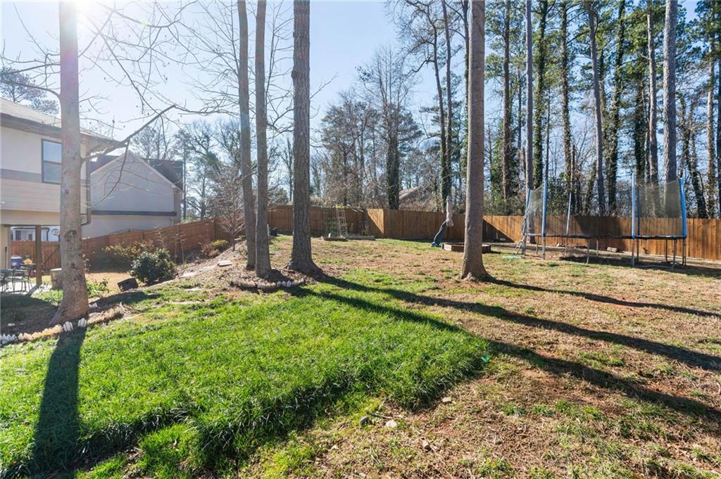 1736 Red Maple Ridge
