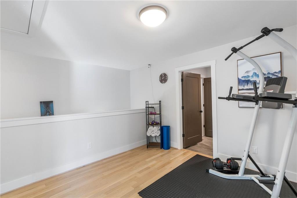 1736 Red Maple Ridge