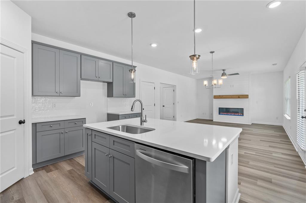 3328 Pepperpike Court