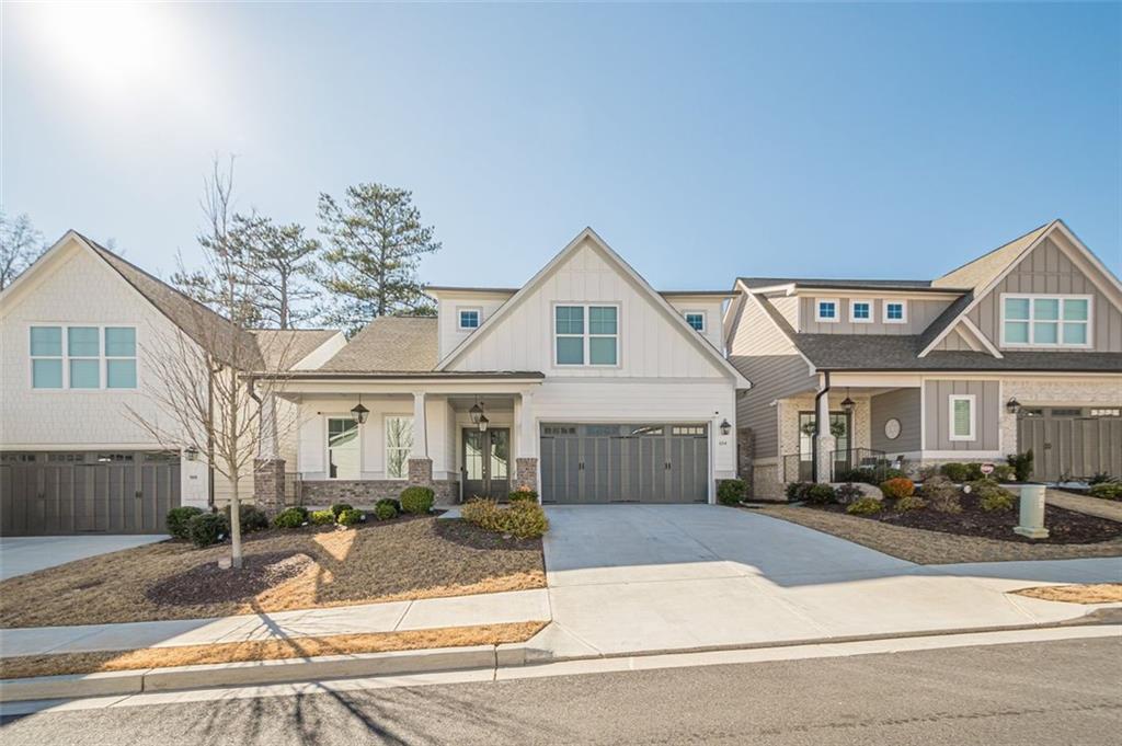 104 Ivey Way