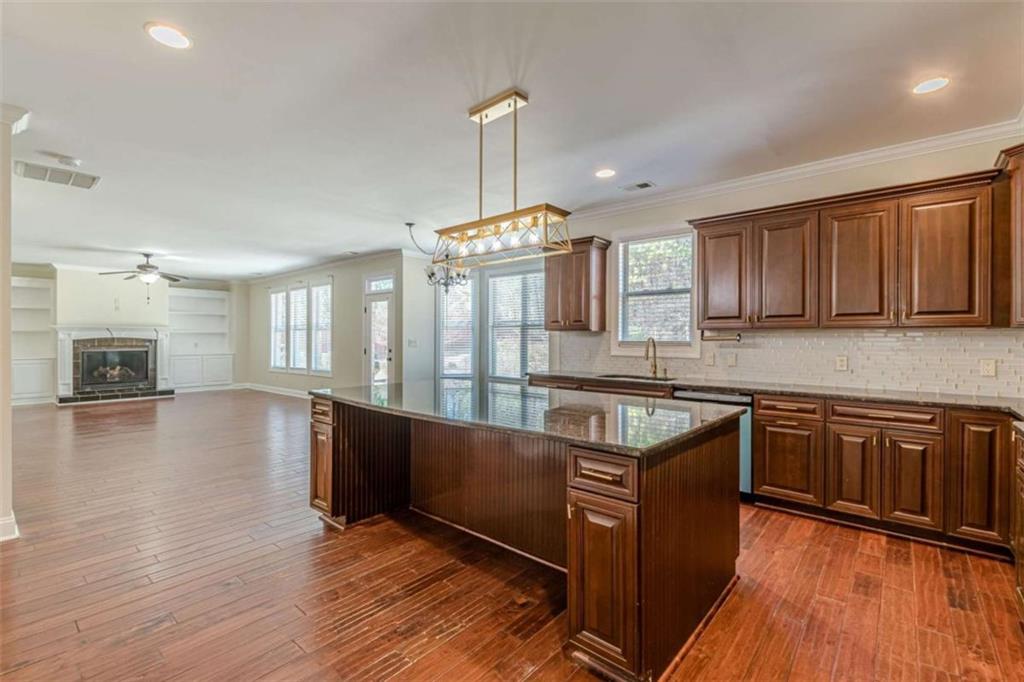 365 Seawright Drive