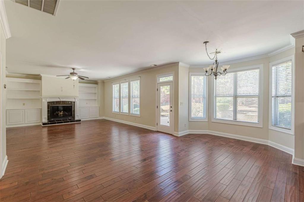 365 Seawright Drive
