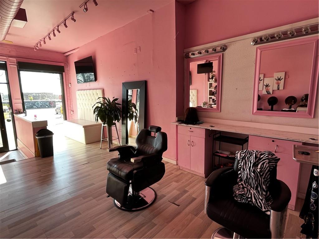 253 Trinity Avenue SW