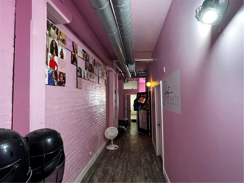 253 Trinity Avenue SW