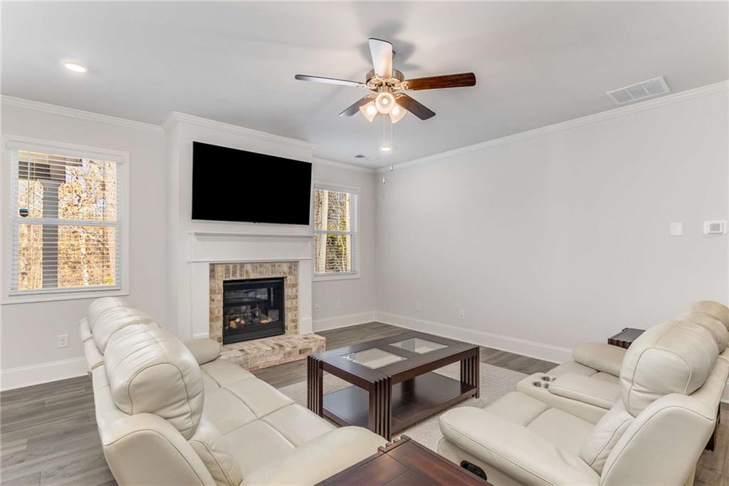 181 Treeline Trail