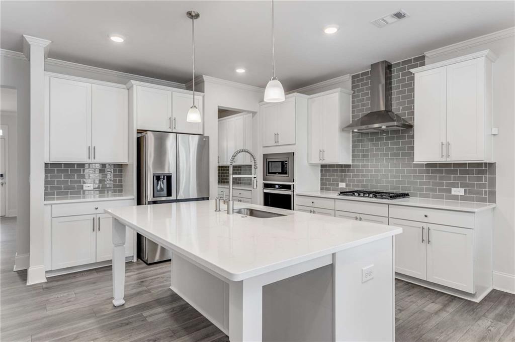 181 Treeline Trail