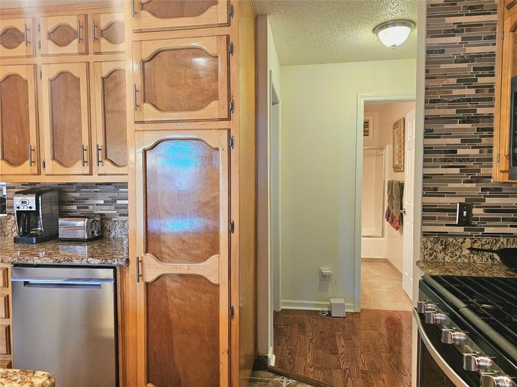 3380 Rock Creek Drive