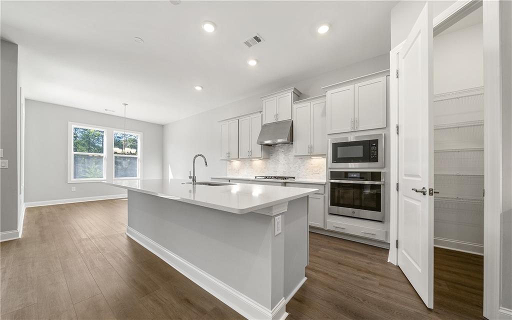 105 Oak Hill Court