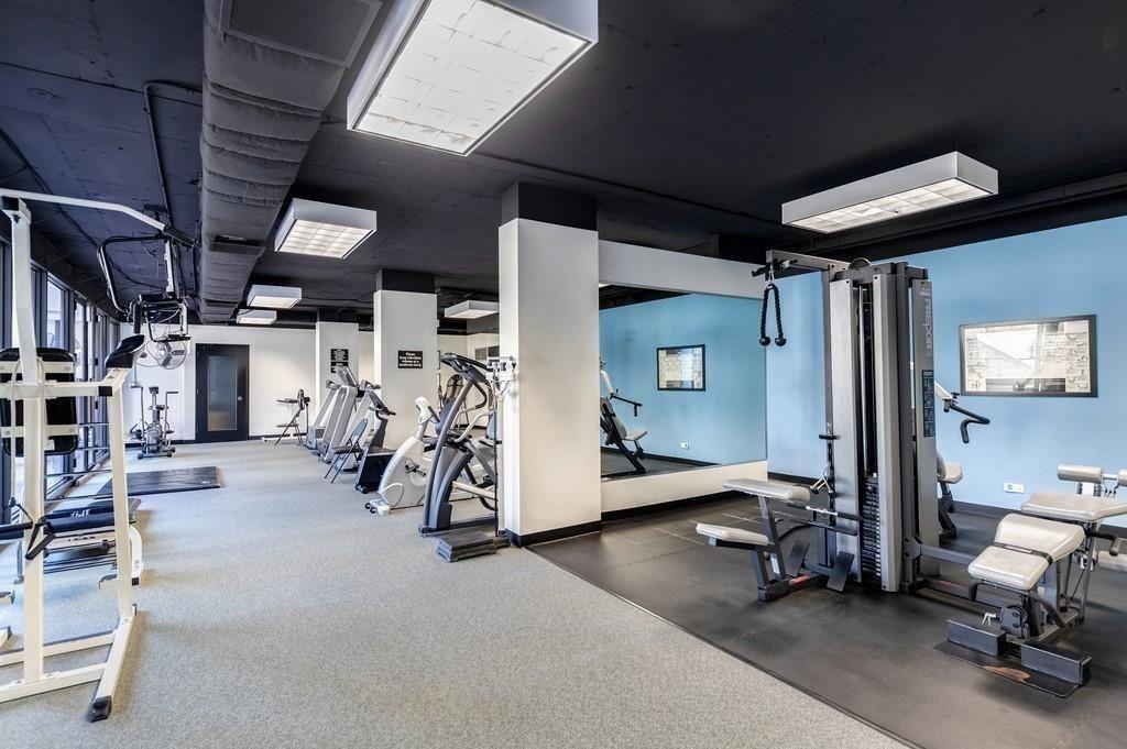 2575 Peachtree Road NE Unit 302