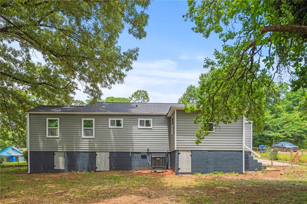 819 Norwood Road SE