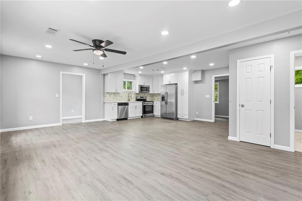 819 Norwood Road SE