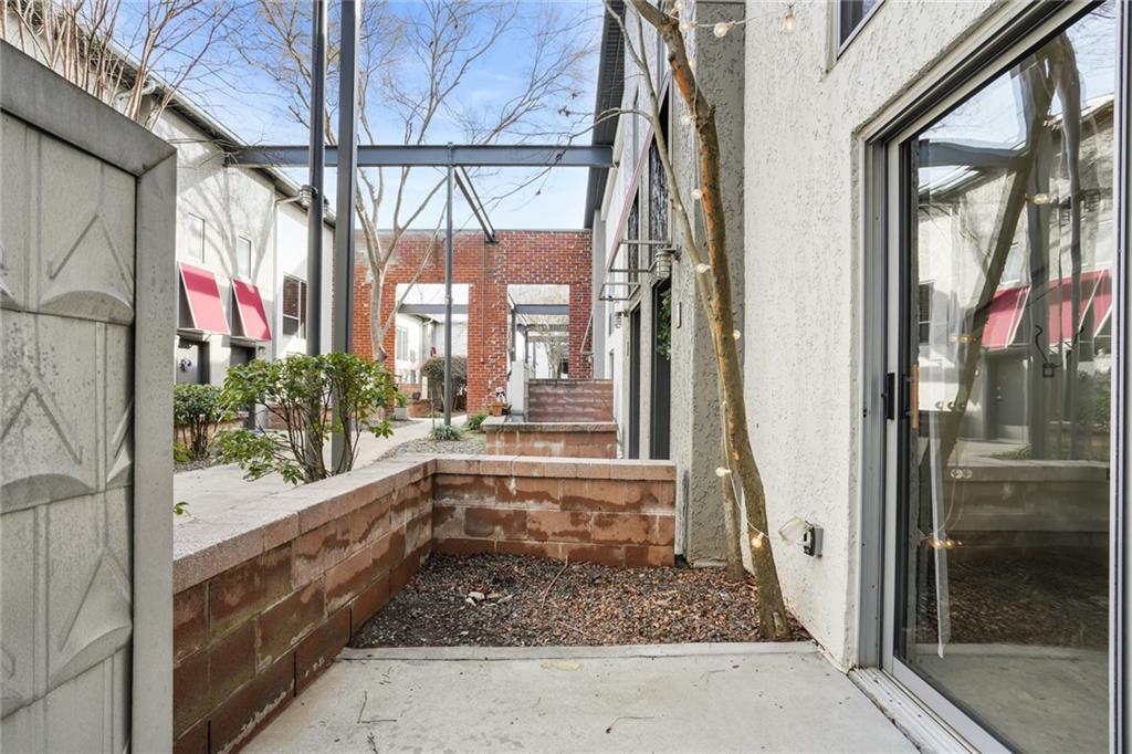 195 Arizona Avenue NE Unit 158