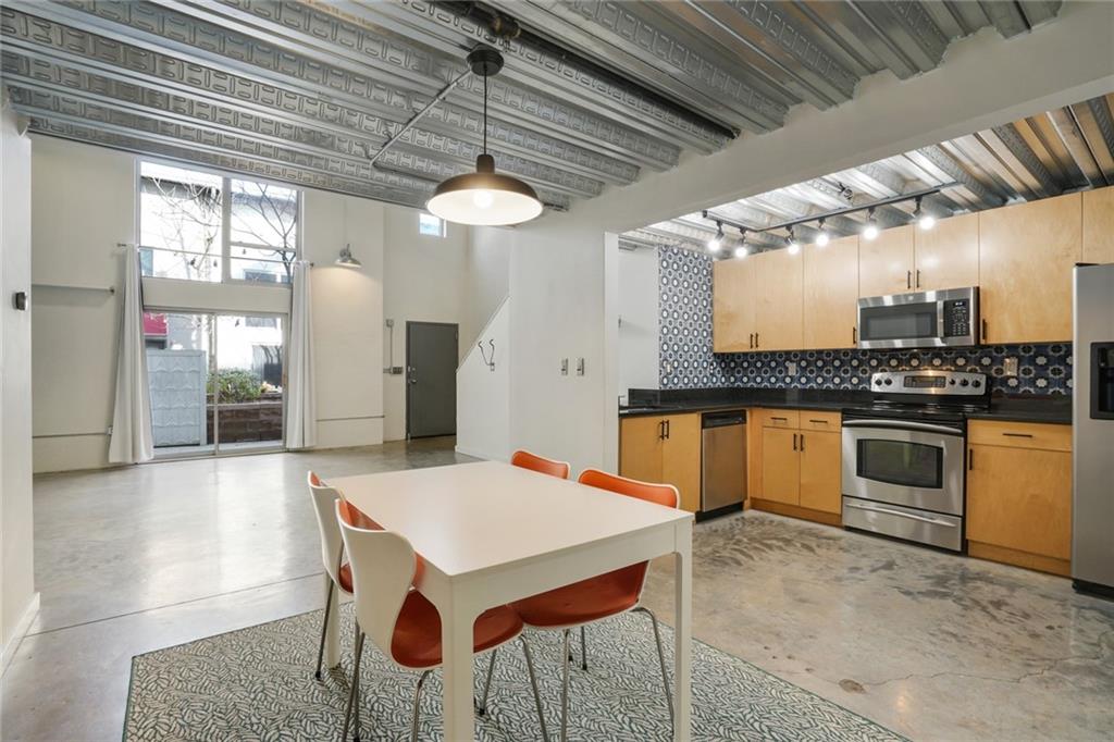 195 Arizona Avenue NE Unit 158
