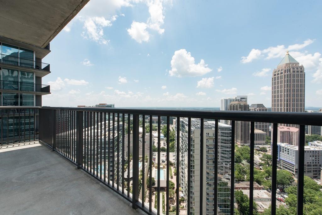 1080 Peachtree Street NE Unit 2716