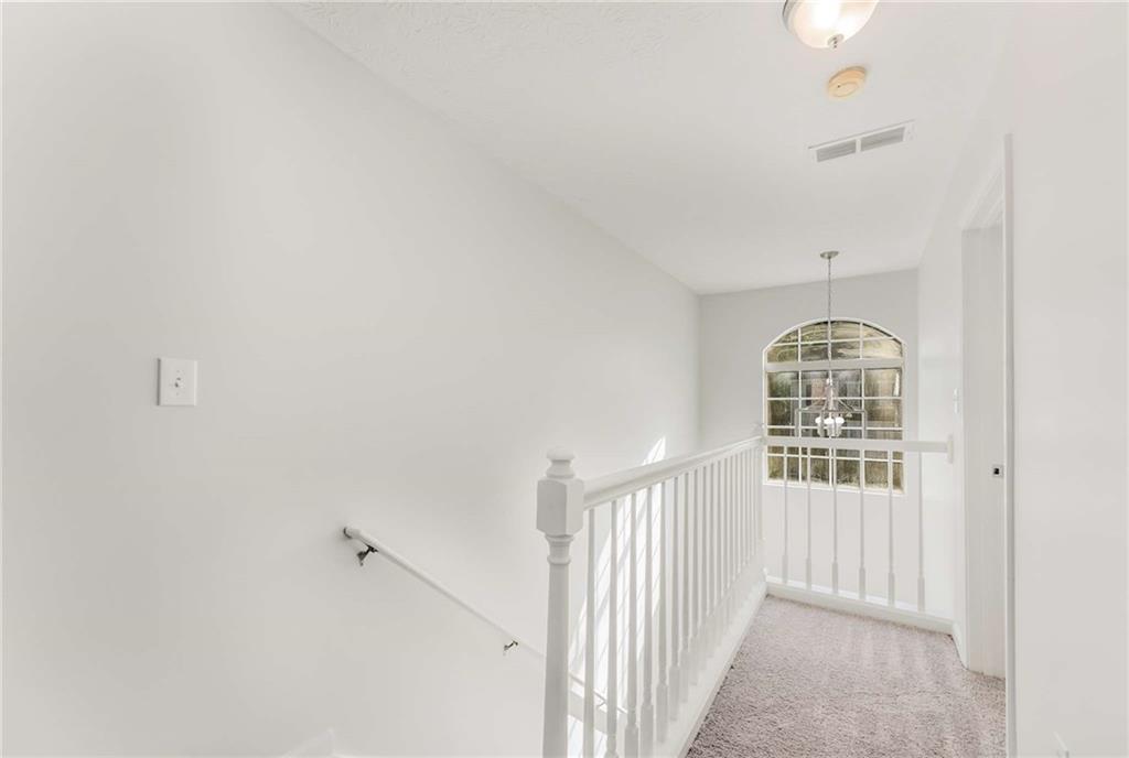 5845 Hampton Court