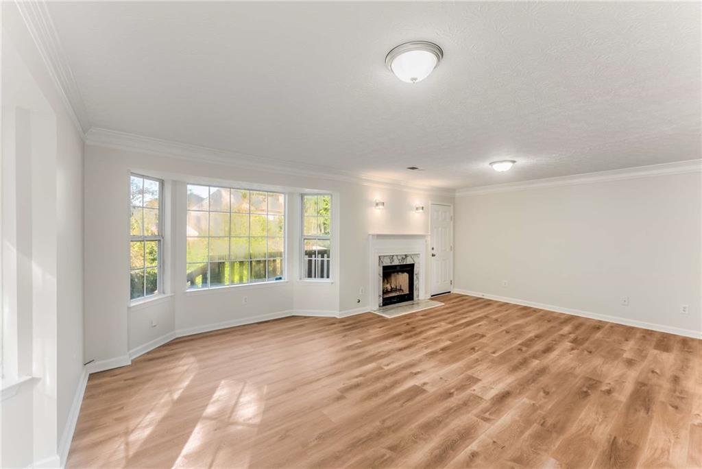 5845 Hampton Court