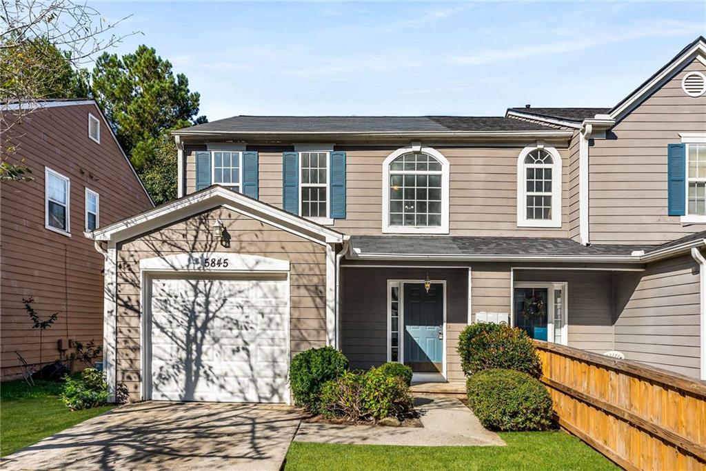 5845 Hampton Court