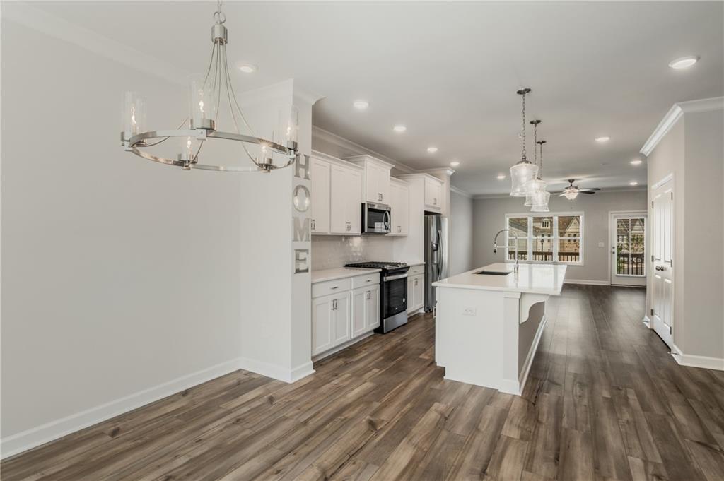 1708 Evenstad Way