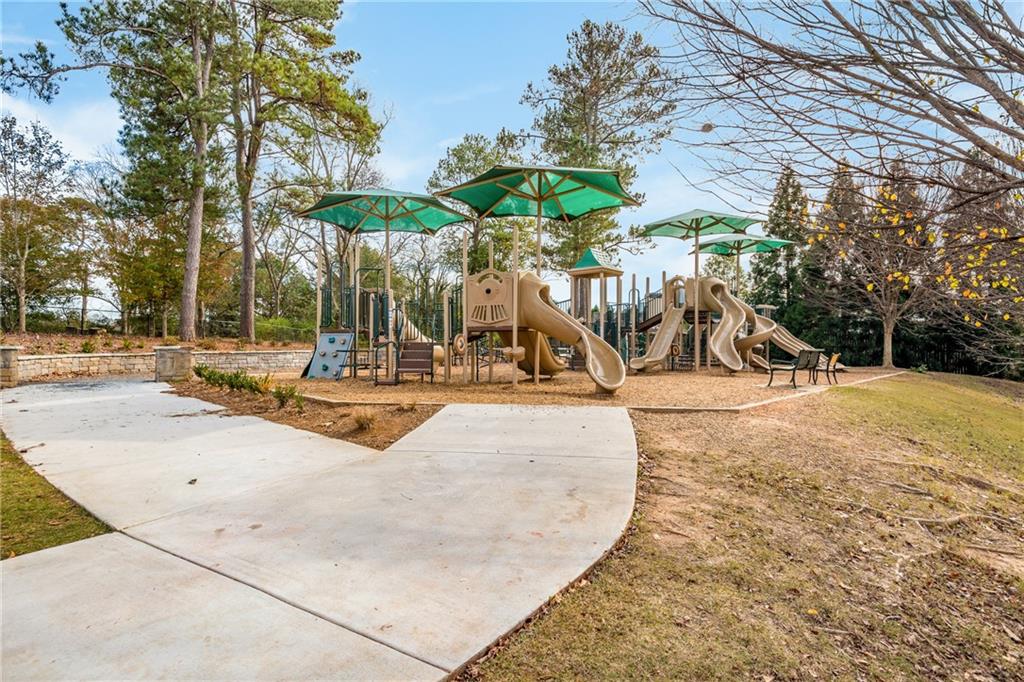 1708 Evenstad Way